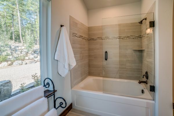 Cost of Tub Conversion Service in Cartersville